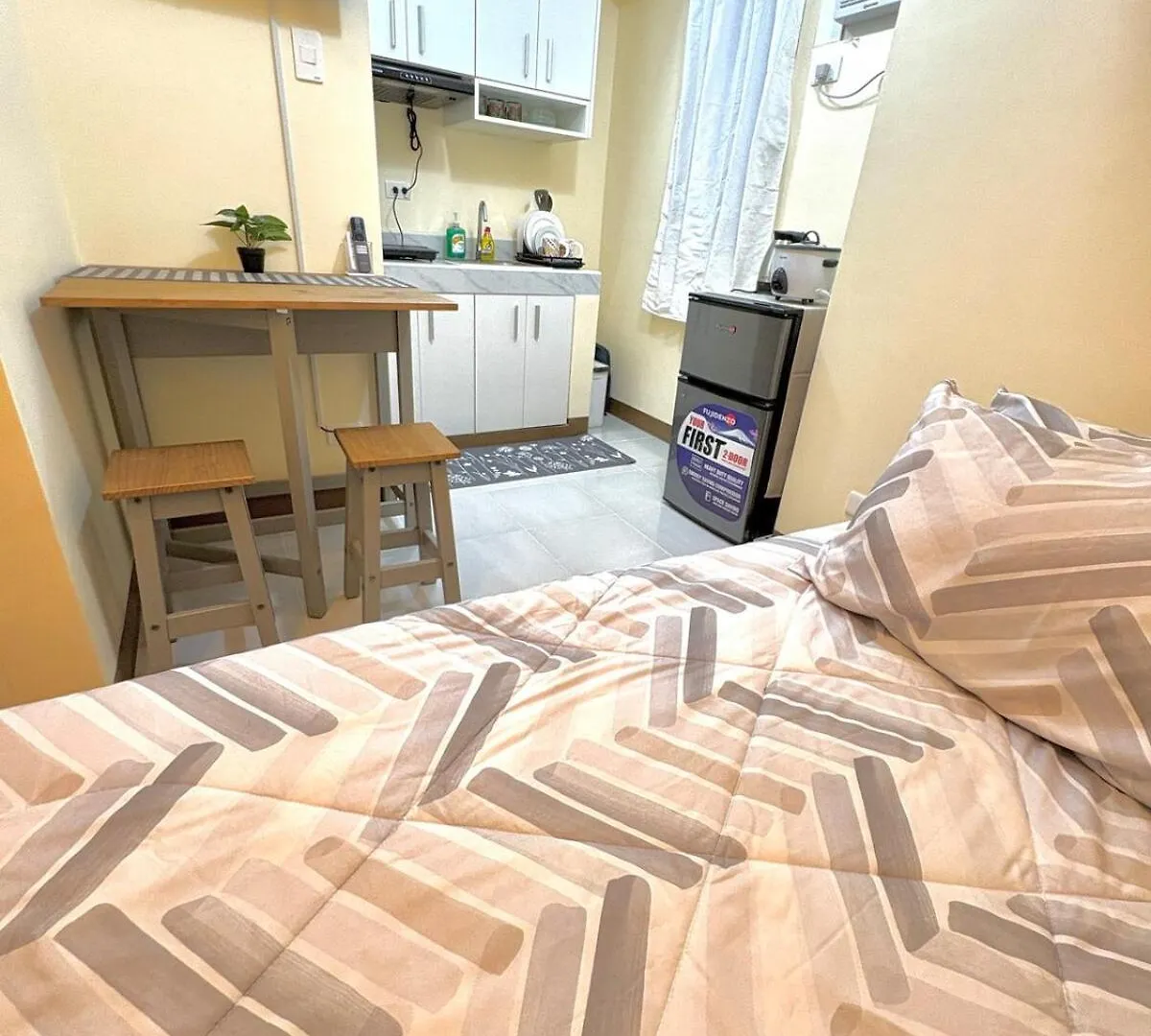 Bachelor'S Pad Across Ateneo Uni With Free Fast Wifi Netflix Ready Tv Davao City